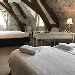 Domaine De Puy Robert Lascaux - A 800m Grotte De Lascaux - Avec Piscine - Et Gites-appartements - Sarlat - Dordogne 4* Montignac-Lascaux