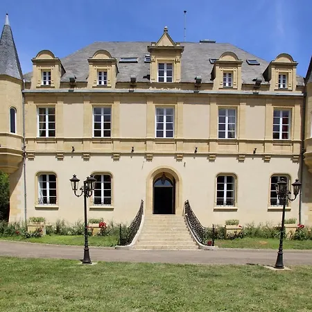 Domaine De Puy Robert Lascaux - A 800m Grotte De Lascaux - Avec Piscine - Et Gites-appartements - Sarlat - Dordogne Holiday park