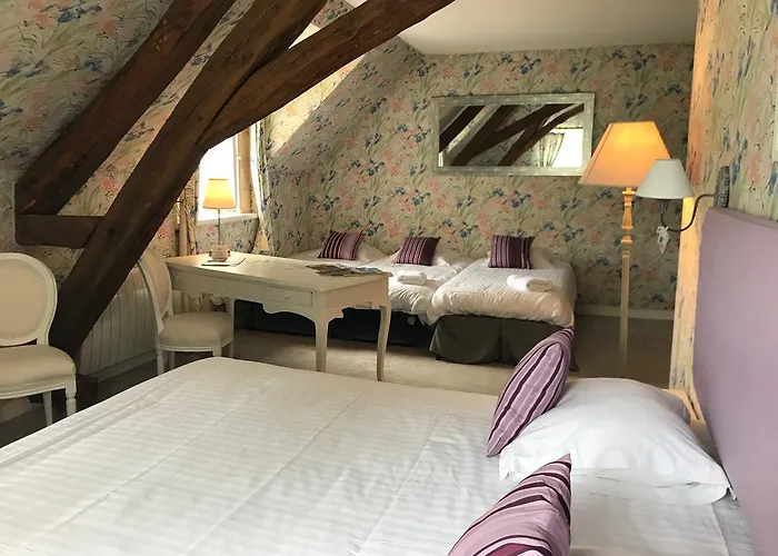 Domaine De Puy Robert Lascaux - A 800m Grotte De Lascaux - Avec Piscine - Et Gites-appartements - Sarlat - Dordogne 4* مونتيناك