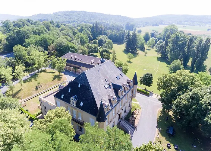 Domaine De Puy Robert Lascaux - A 800m Grotte De Lascaux - Avec Piscine - Et Gites-appartements - Sarlat - Dordogne منتزه العطل 4*
